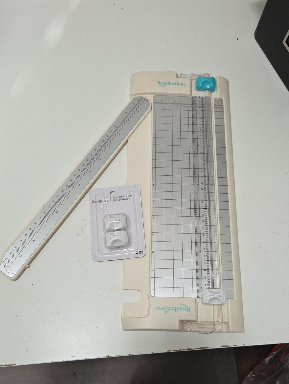 Recollections Paper Trimmer with Scoring Blade